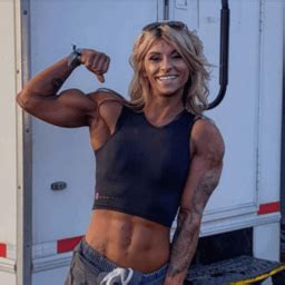 monalita nude|Monalita : r/MuscleWorship